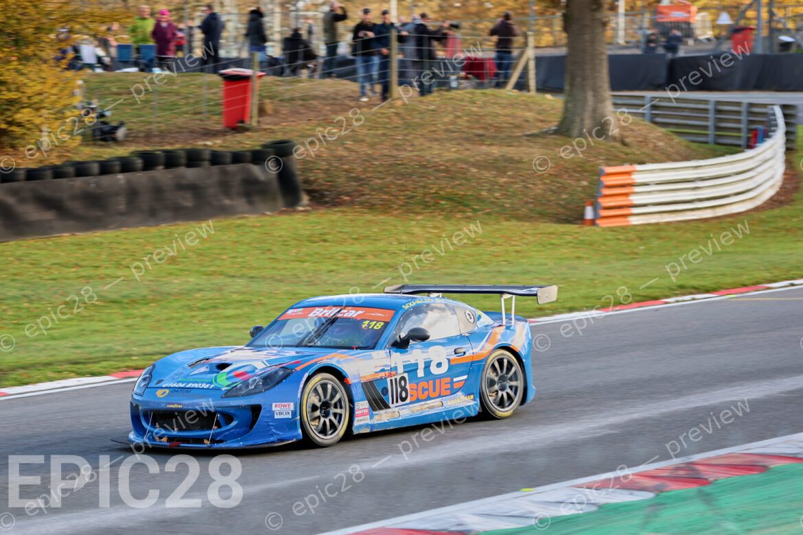 Dave May and Mark Skeats race for 118 / Datum in a Ginetta G55 Supercup (GINETTA Class) at the Britcar Endurance Championship at Brands Hatch Indy on the 8th November 2025. (Photograph by Tracey Allan-McWilliams)
