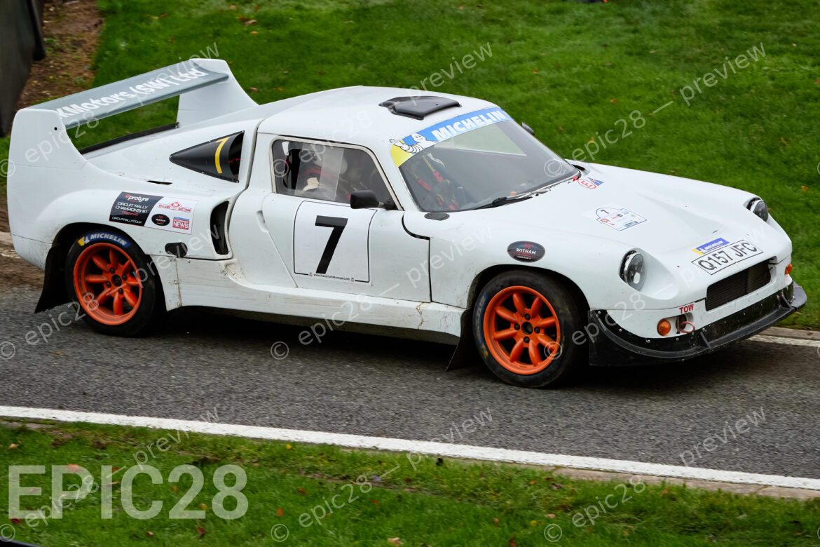 Driver Joshua Davey (South Hams MC) and co-driver Tamsyn Davey (South Hams MC) race in the Darrian T90 (1998) at the NHMC Cadwell Stages Rally 2025 at Cadwell Park Circuit, Louth, Lincolnshire on the 16th Nov 2025.