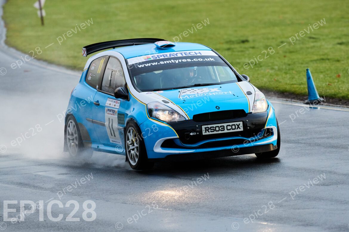Castle Combe Race Circuit, England, 29th Nov 2025, Sam Cox and Jack Cox race for Stoke Mandeville Autocentre, Franklins Kitchen, Spraytech Aylesbury in a Renault Clio Cup 3 at the DAE Castle Combe Stage Rally. Credit: Craig Allan-McWilliams/Alamy Live News