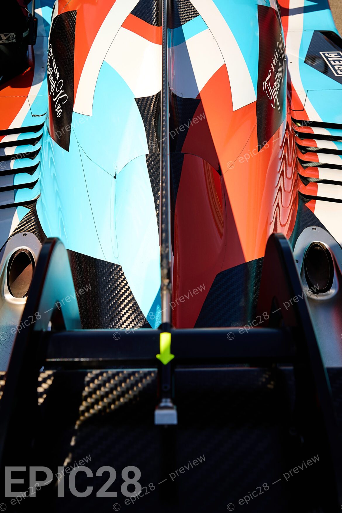 Georgios KOLOVOS (GRE), Laurents HÖRR (GER) and Neel Jani (SUI) car on the grid for DKR ENGINEERING (GRE) in an Oreca 07 - Gibson during the European Le Mans Series, 4 HOURS OF PORTIMÃO, Portugal, 18th October 2025.