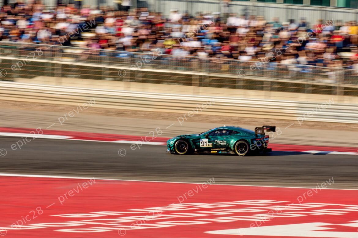Alexander MARTIN (GBR) and Charles BATEMAN (GBR) drives for BLACKTHORN (GBR) in a Aston Martin Vantage GT3 EVO at the 2025 Michelin Le Mans Cup in PORTIMÃO, Portugal 18th October 2025. (Photo by Craig Allan-McWilliams)