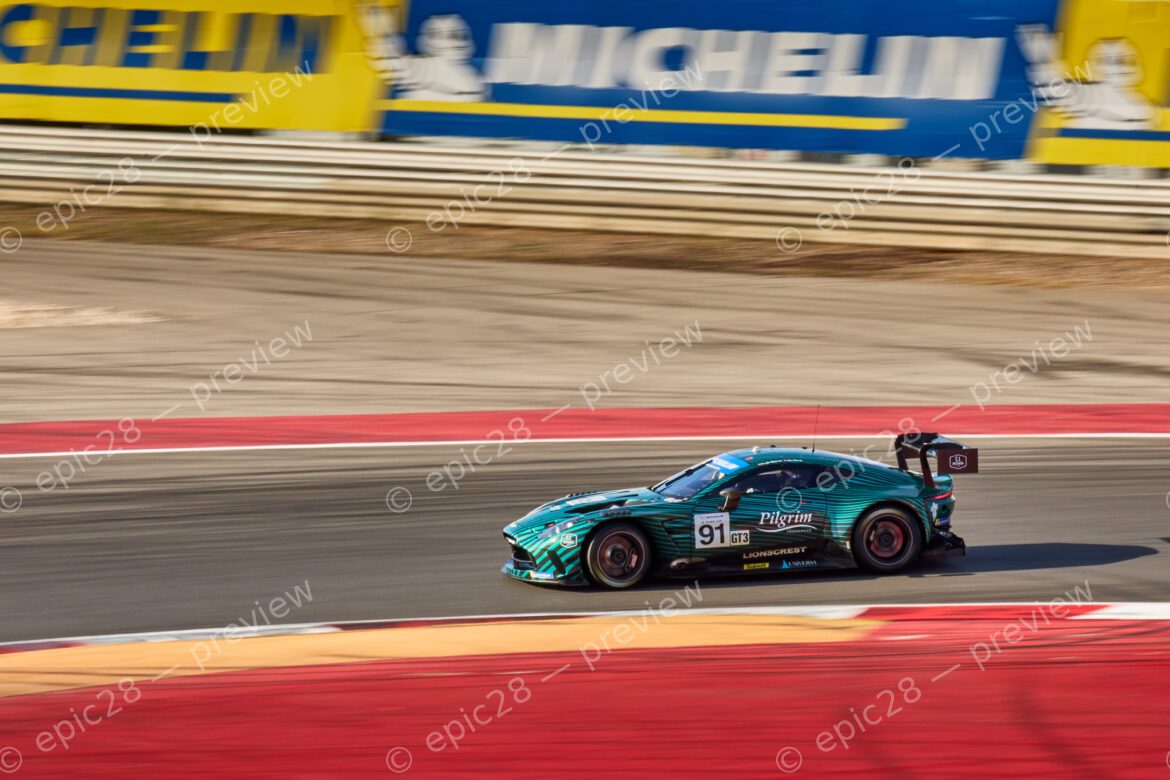 Alexander MARTIN (GBR) and Charles BATEMAN (GBR) drives for BLACKTHORN (GBR) in a Aston Martin Vantage GT3 EVO at the 2025 Michelin Le Mans Cup in PORTIMÃO, Portugal 18th October 2025. (Photo by Craig Allan-McWilliams)